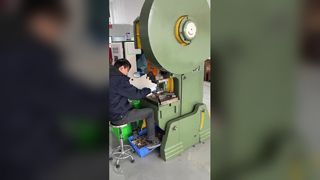 Chip khử cặn nước suối nhanh được sản xuất như thế nào