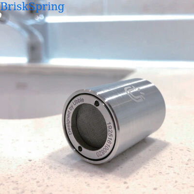 1440° Multi-Joint Rotation Micro Nano Bubble Faucet Aerator với 1,09 × 108 ± 1,65 × 107 hạt/ml Bubble Concentration và H59-1 Brass + SUS304 Stainless Steel Construction